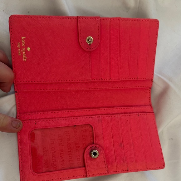 kate spade Brown Wallet with Pink Cutout Pattern - Picture 3 of 7